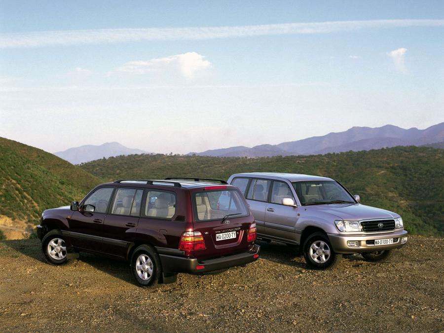  Toyota Land Cruiser 100 VX (J100-101) 1998 года  (фото 38 из 58)